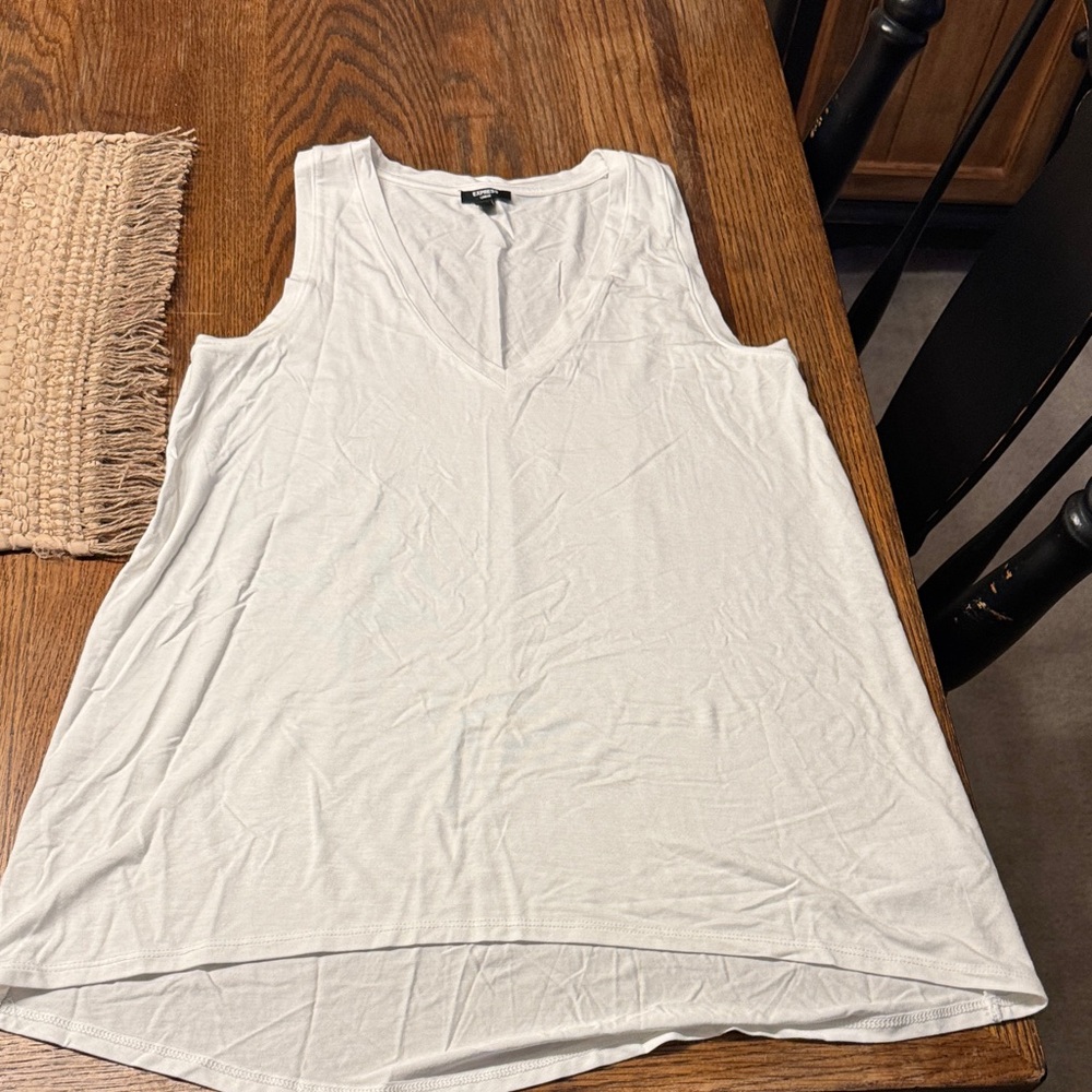Express white V-Neck Tank Top